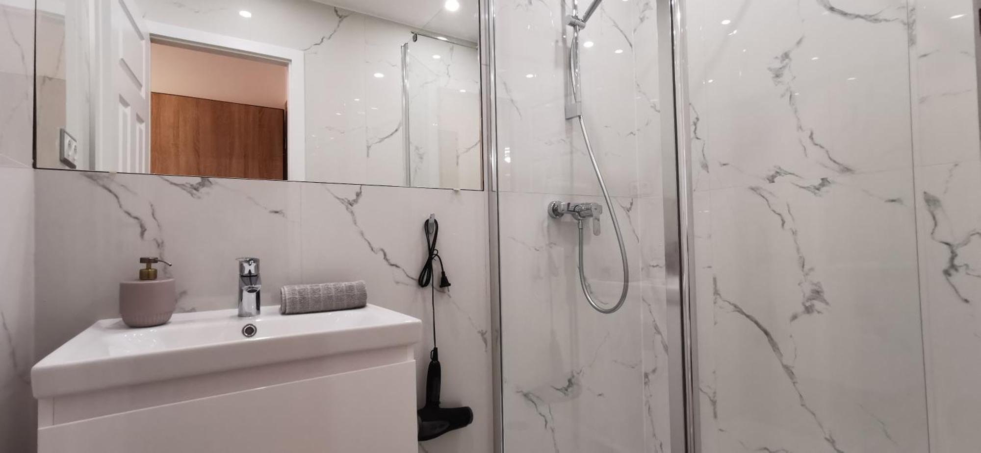 Apartament Flou Przystan Letnica 79, Parking & 700m Plaza Gdańsk